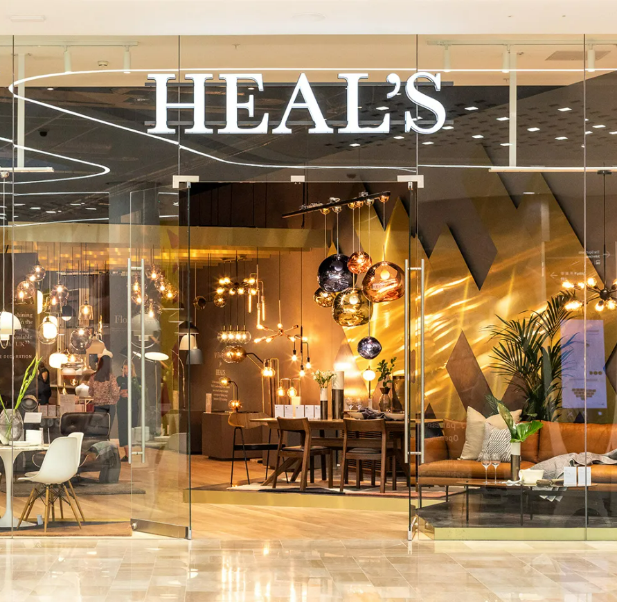 Visual Merchandising Guide How To Drive Sales In Store And Online visual-merchandising-guide-how-to-drive-sales-in-store-and-online